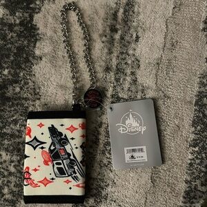 New Disney shop Pizza planet wallet